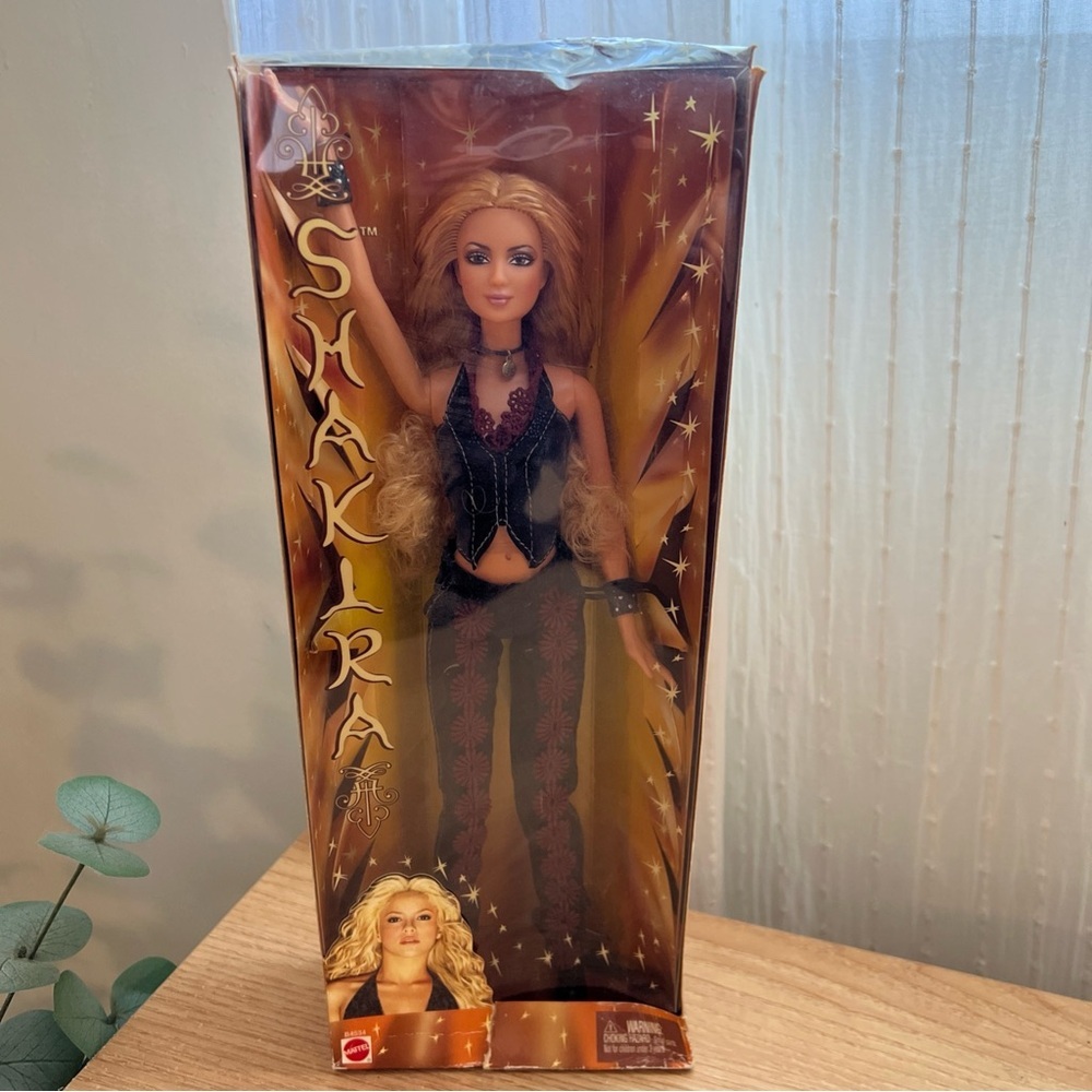Rare Collectible 2002 or 2003 Shakira Doll with Black and Red Ensemble